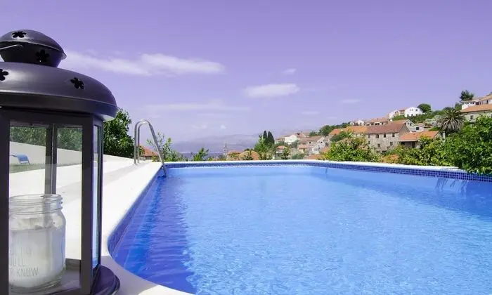 Villa (Three Bedroom Holiday Home with Priva)