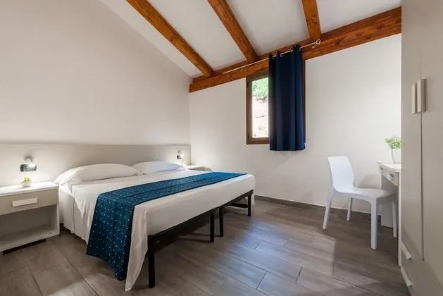 Kır Evi, 2 Yatak Odası, Küçük Mutfak