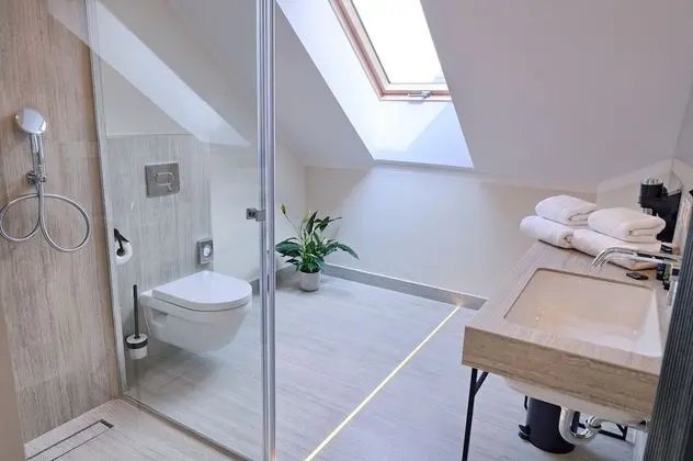 Deluxe Apart Daire, Teras