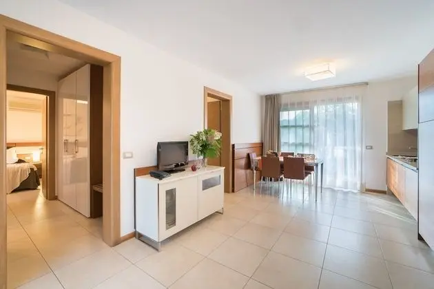 Royal Apart Daire (beach access included)