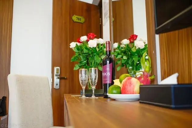 Deluxe Üç Kişilik Oda