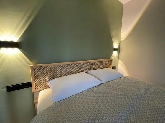 Suite, Doğa Manzaralı, Jakuzili
