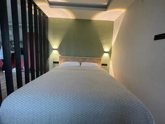 Suite, Doğa Manzaralı, Jakuzili