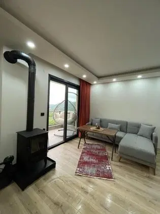 Suite, Doğa Manzaralı, Jakuzili