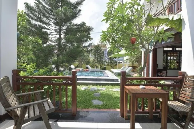 Deluxe İki Ayrı Yataklı Oda, Birden Çok Yatak, Balkon, Havuz Manzaralı