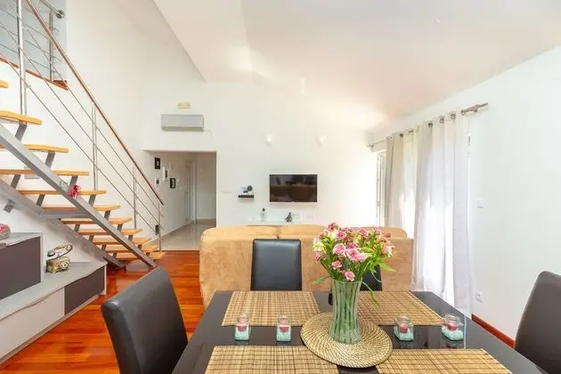 Superior Apart Daire, Kişiye Özel Havuzlu, Tepe Manzaralı