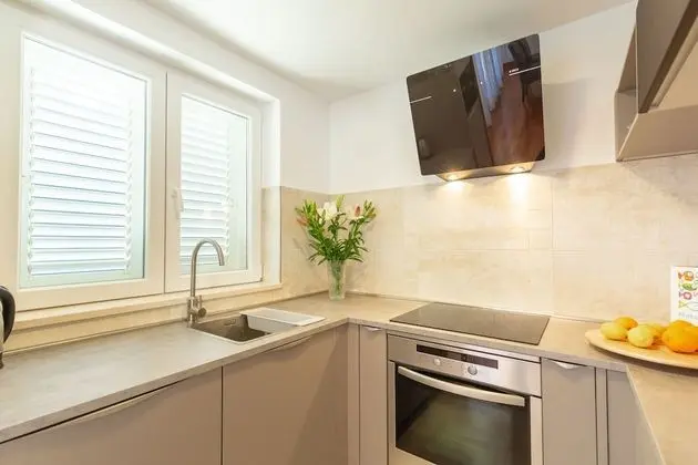 Superior Apart Daire, Kişiye Özel Havuzlu, Tepe Manzaralı