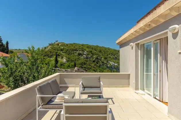 Superior Apart Daire, Kişiye Özel Havuzlu, Tepe Manzaralı