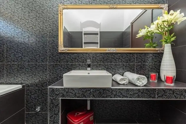 Superior Apart Daire, Kişiye Özel Havuzlu, Tepe Manzaralı