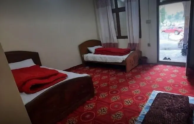 Standard Tek Büyük Yataklı Oda