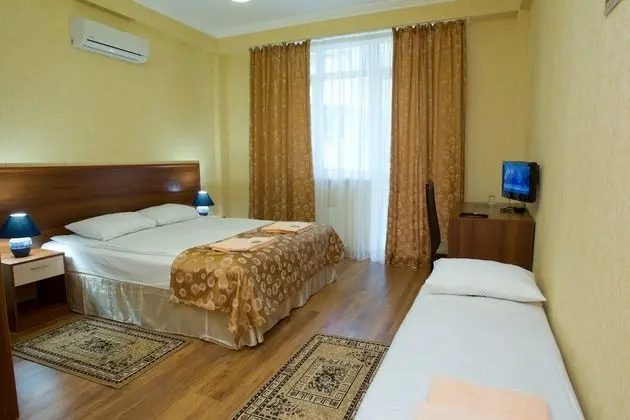 Comfort Tek Büyük Yataklı Oda