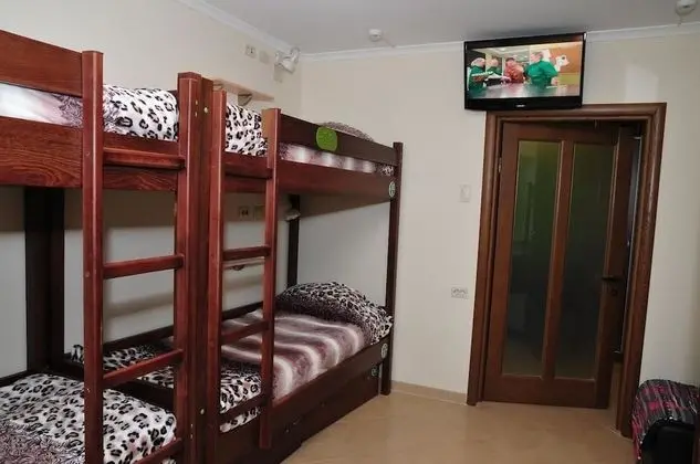 Standard Ortak Ranzalı Oda, Sadece kadınlar için (4 beds)