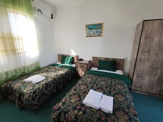 Basic İki Ayrı Yataklı Oda