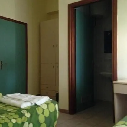 İki Ayrı Yataklı Oda, 2 Tek Kişilik Yatak, Bahçe Manzaralı