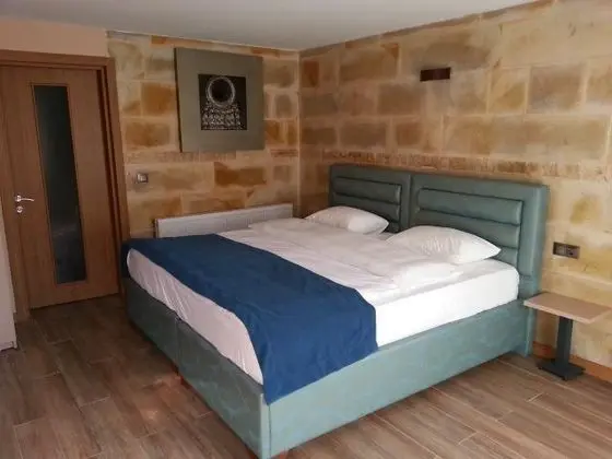 Standart Oda, Bahçe Manzaralı
