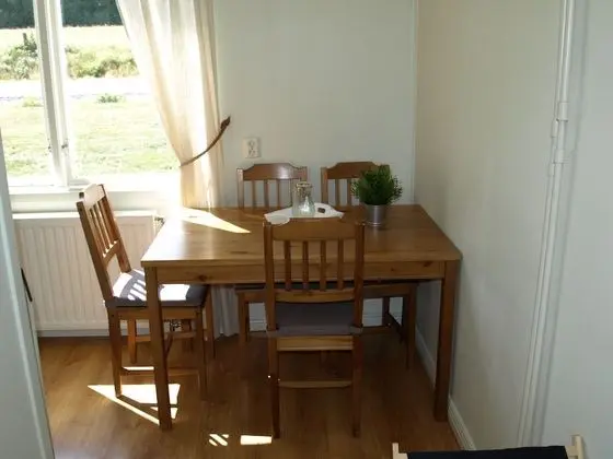 Apart Daire, Bahçe Manzaralı (1)