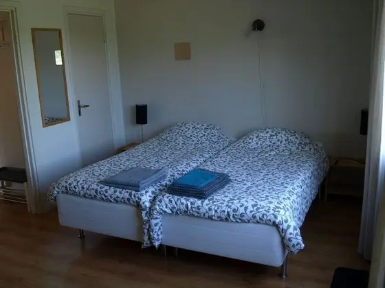 Apart Daire, Bahçe Manzaralı (1)