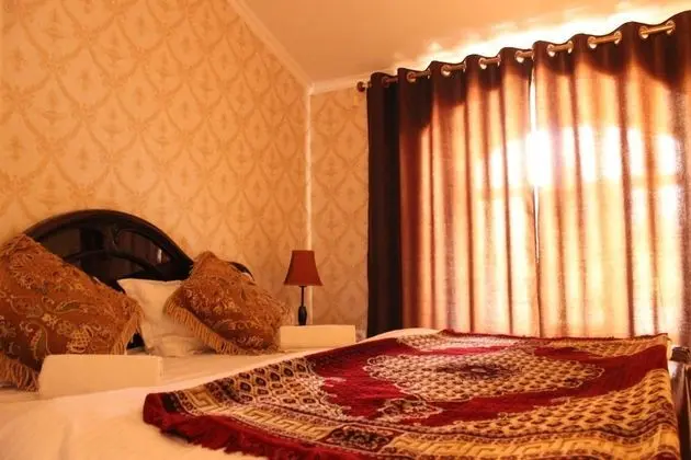 Basic Tek Büyük Yataklı Oda, Şehir Manzaralı