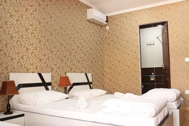 Standard Üç Kişilik Oda, Şehir Manzaralı