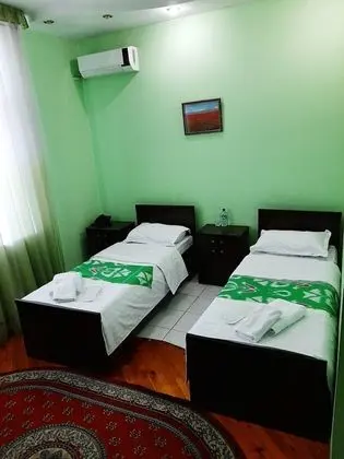 Basic Tek Büyük veya İki Ayrı Yataklı Oda