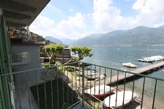 Apart Daire, 1 Büyük (Queen) Boy Yatak ve Çekyat