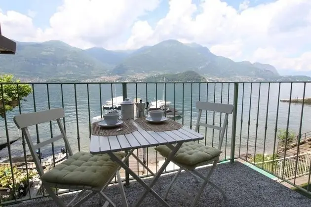 Apart Daire, 1 Büyük (Queen) Boy Yatak ve Çekyat