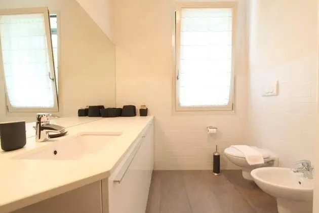 Apart Daire, 1 Büyük (Queen) Boy Yatak ve Çekyat