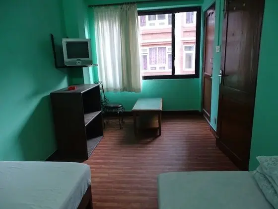 Basic İki Ayrı Yataklı Oda