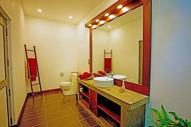 Standard Tek Büyük veya İki Ayrı Yataklı Oda, 1 Büyük (Queen) Boy Yatak, Sigara İçilmez