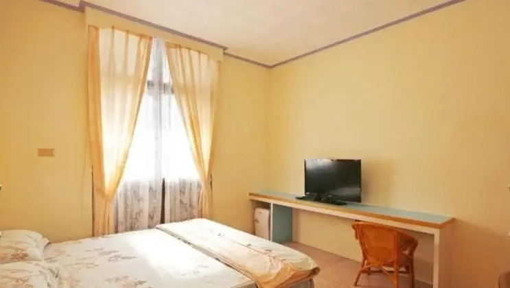 Tek Büyük Yataklı Oda, Balkon