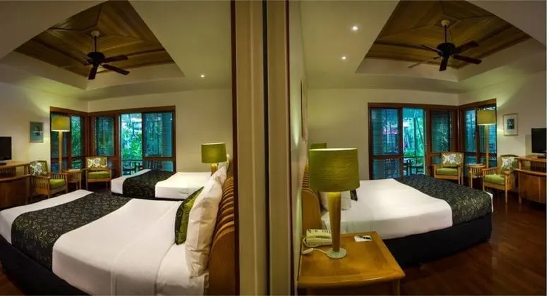 Comfort Tek Büyük veya İki Ayrı Yataklı Oda, 2 Çift Kişilik Yatak