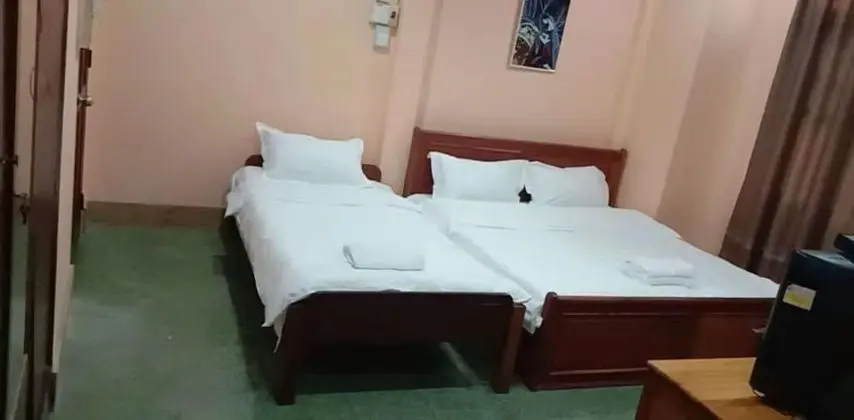 Standard Tek Büyük Yataklı Oda