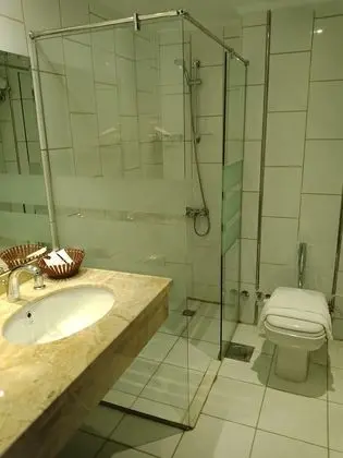 Standard Tek Büyük veya İki Ayrı Yataklı Oda