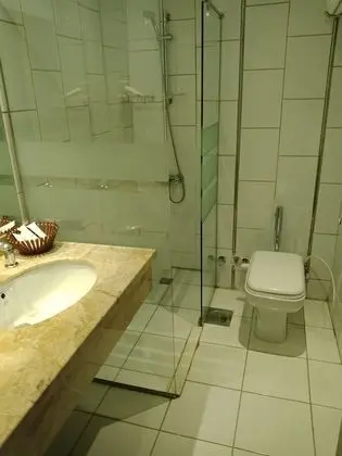 Standard Tek Büyük veya İki Ayrı Yataklı Oda