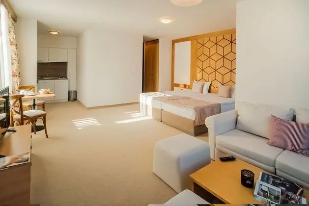 Stüdyo (Free Relax Zone Access, WiFi)