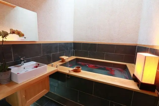 Gallery Dört Kişilik Oda, 2 Çift Kişilik Yatak (Min occupancy 2 people)