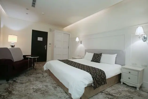 Superior Tek Büyük Yataklı Oda, Şehir Manzaralı (Min occupancy 2 people)