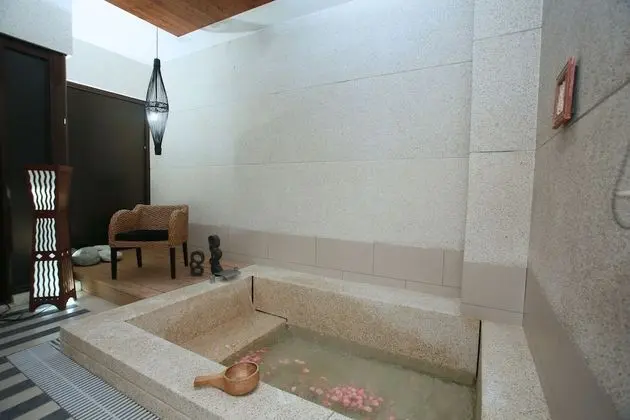 Superior Tek Büyük Yataklı Oda, Şehir Manzaralı (Min occupancy 2 people)
