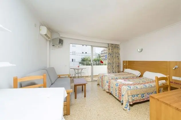 Stüdyo, Balkon