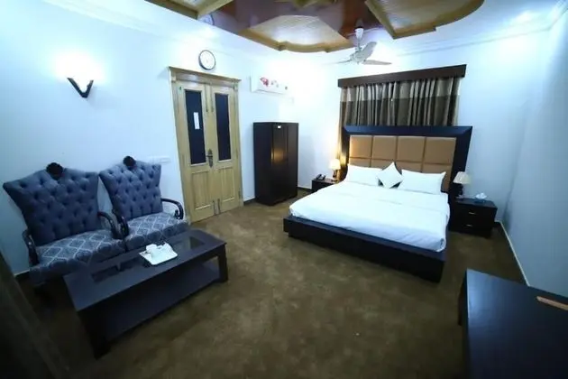 Deluxe Tek Büyük Yataklı Oda