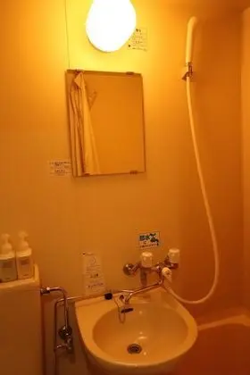 Tek Kişilik Oda, Sigara İçilmez