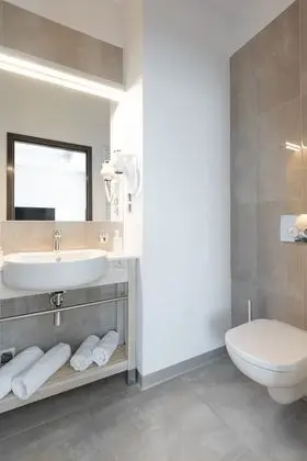 Premium Tek Büyük Yataklı Oda, Şehir Manzaralı