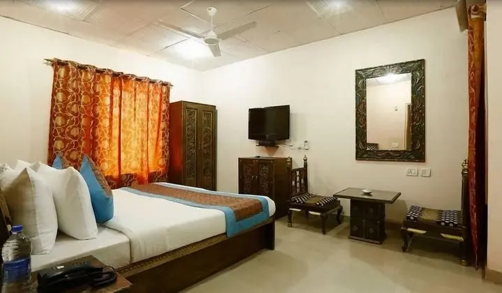 Super Deluxe Room