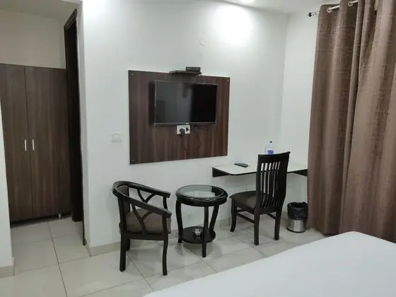 Deluxe Oda, 1 Büyük (Queen) Boy Yatak, Sigara İçilmez