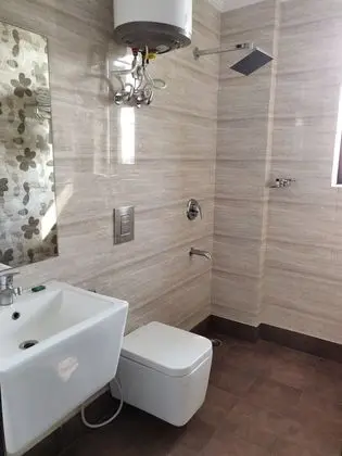 Deluxe Oda, 1 Büyük (Queen) Boy Yatak, Sigara İçilmez