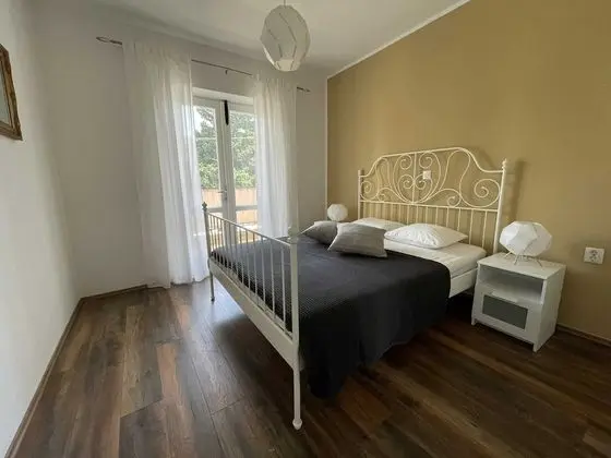 Apart Daire (Two Bedroom Apartment with Balcony)