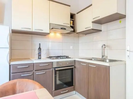 Apart Daire (Two Bedroom Apartment with Balcony)