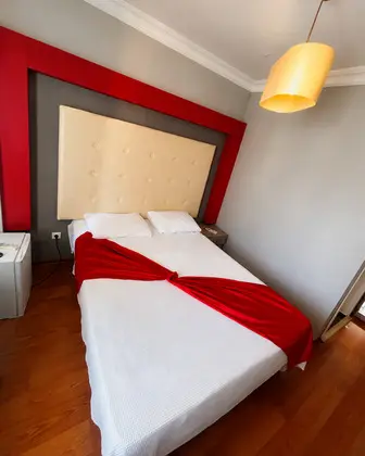 İki Kişilik Küvetli Oda