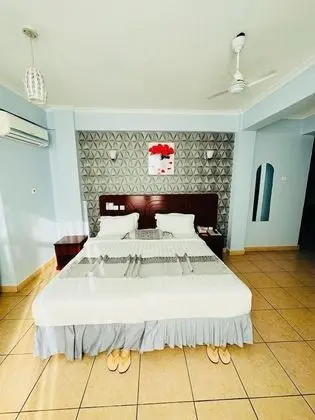 Deluxe Tek Büyük veya İki Ayrı Yataklı Oda