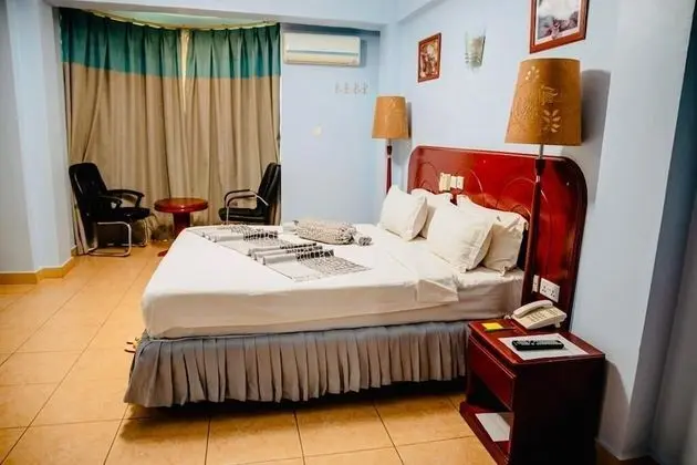 Deluxe Tek Büyük veya İki Ayrı Yataklı Oda